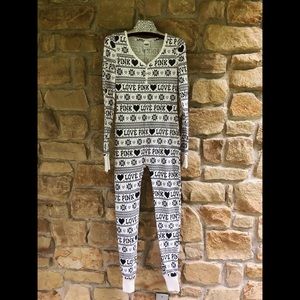 PINK Victoria’s Secret Women’s Onsie Pajamas XS